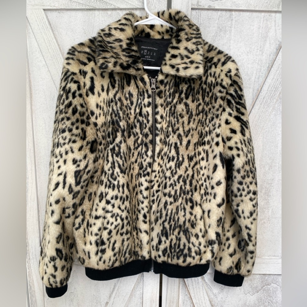 Urban Outfitters Animal Print Bomber Jacket women’s Size Small - Picture 11 of 11
